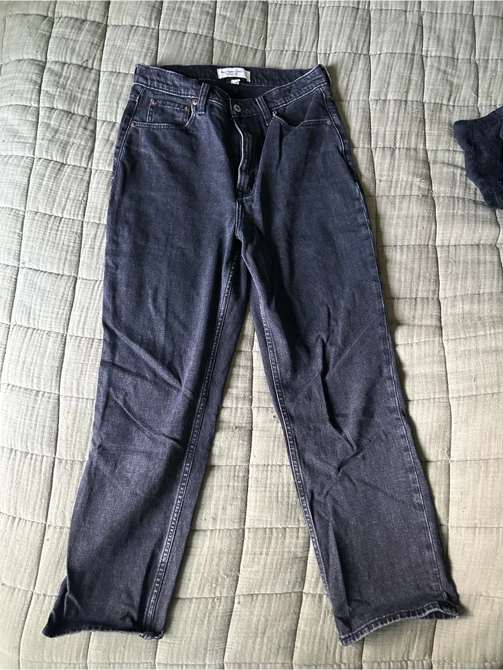 Abercrombie & Fitch The Ankle Straight Ultra High Rise Curve Love Jean